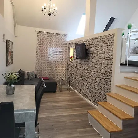 Apartament Jasmin Rust