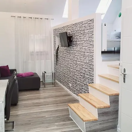 Apartament Jasmin Rust