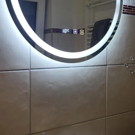 Jasmin רוסט